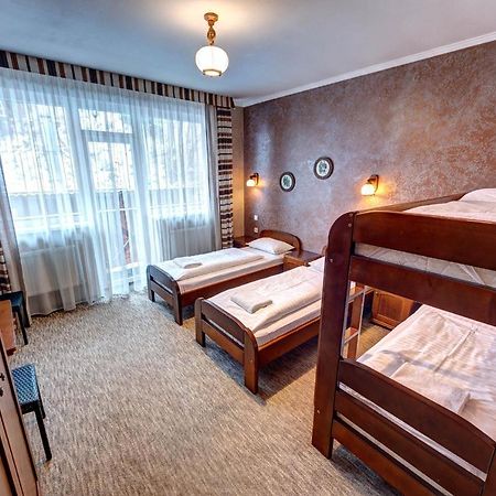Hotel Gutsulia 布克维 外观 照片