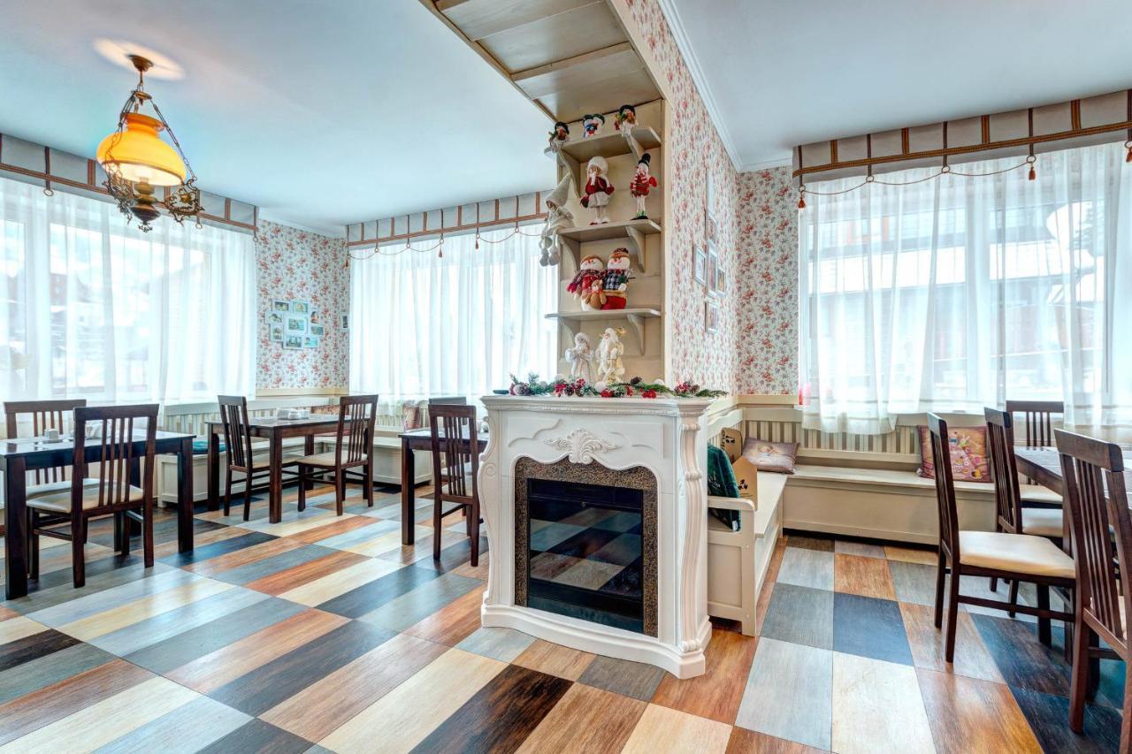 Hotel Gutsulia 布克维 外观 照片