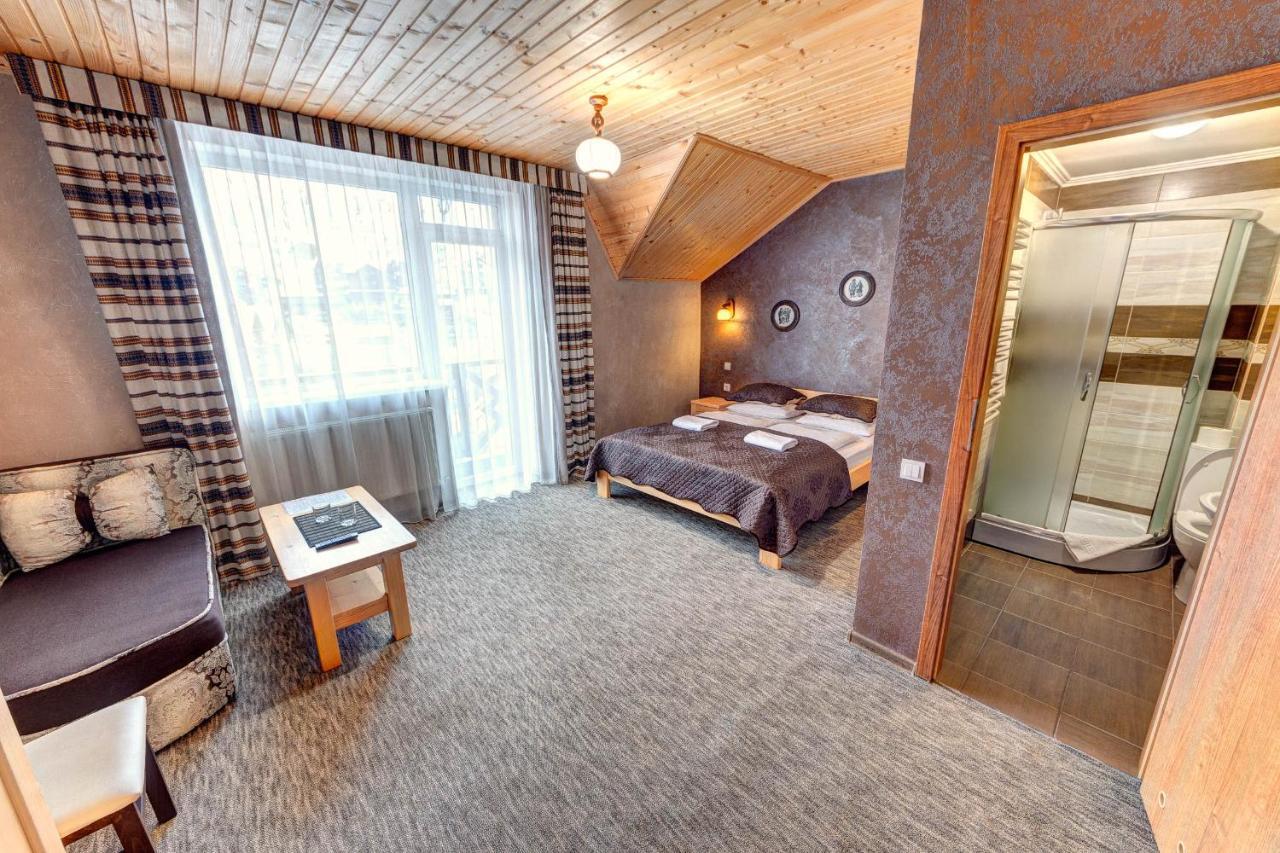 Hotel Gutsulia 布克维 外观 照片